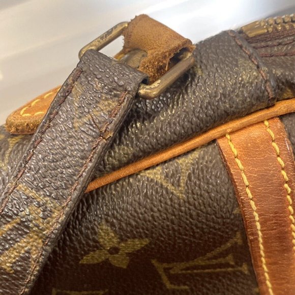 LOUIS VUITTON Danube Shoulder Bag - Picture 16 of 16